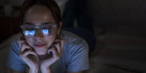 La toxicite des  lampes LED pour les yeux