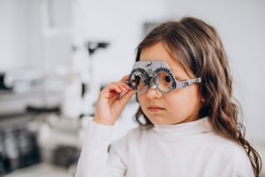 Vision chez l’enfant Les signes qui doivent alerter
